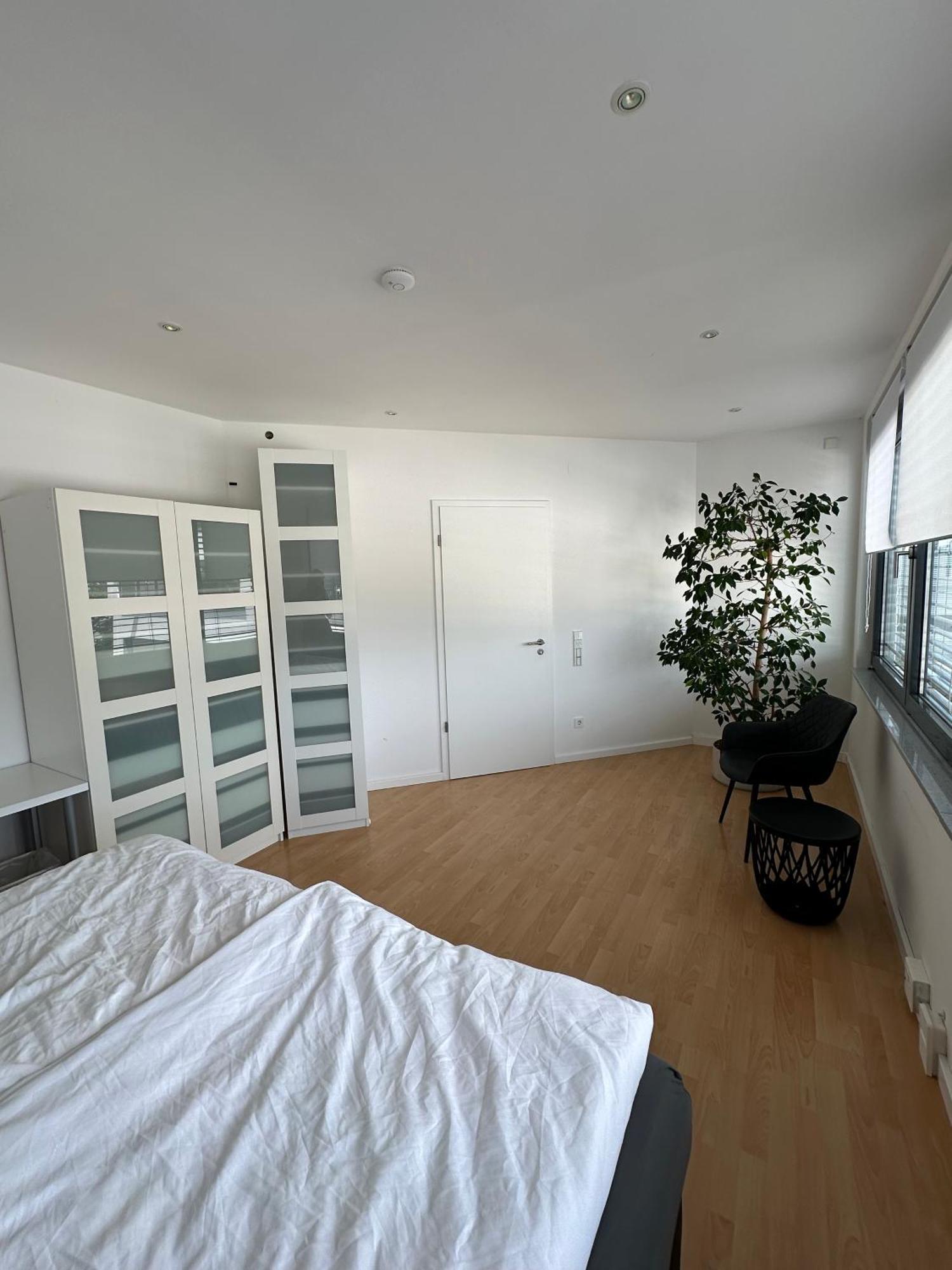 מינכן Exposky Rooms מראה חיצוני תמונה